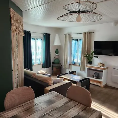 Ferienhaus La De Megue Froidfond